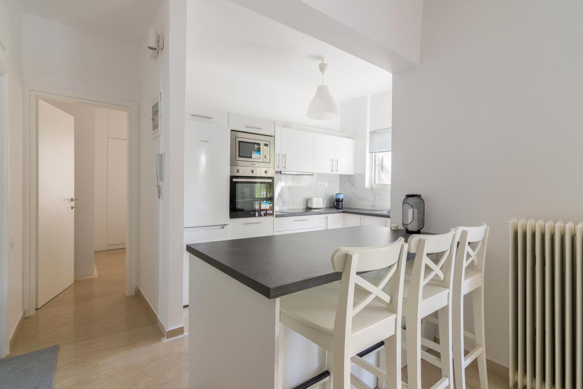 Great Two Bedrooms Apartment In Varkiza Vári Eksteriør billede